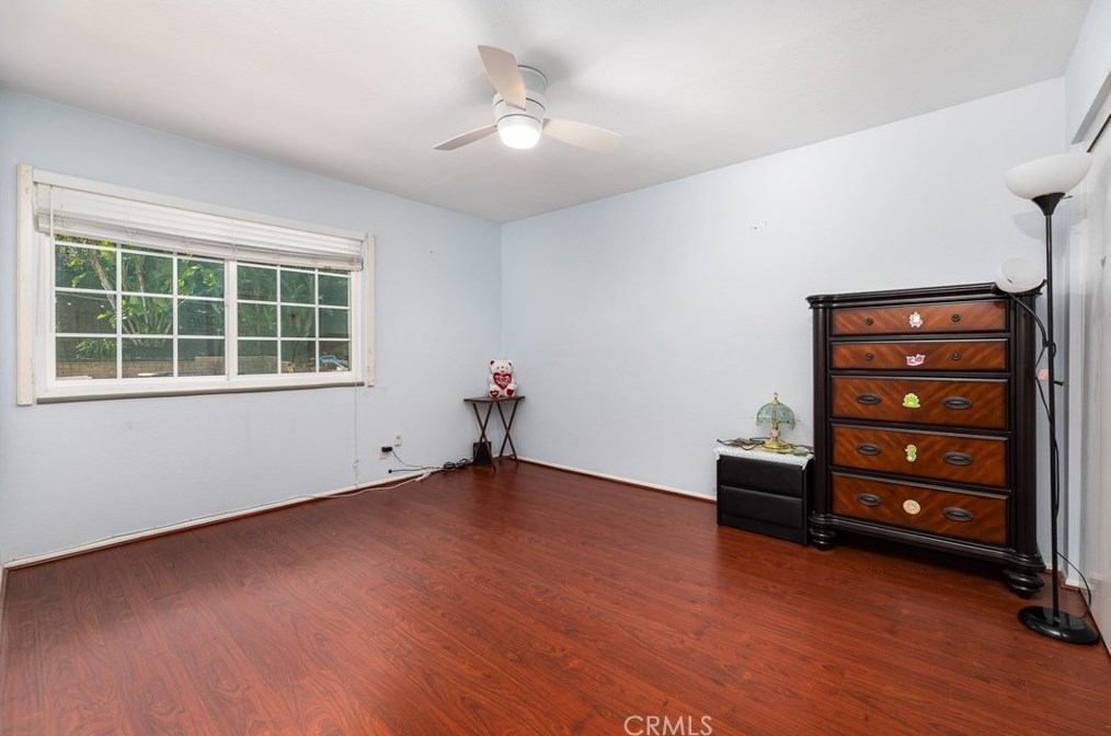 1519 Kiowa Crest Dr, Pomona CA  91765-3918 exterior