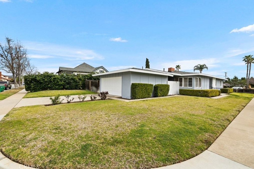 17431 E Santa Clara Ave, Santa Ana, CA 92705