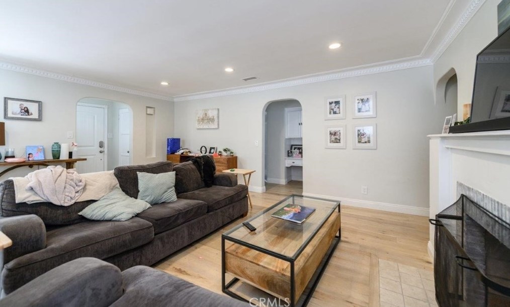 10575 Ayres Ave, Los Angeles CA  90064-3332 exterior