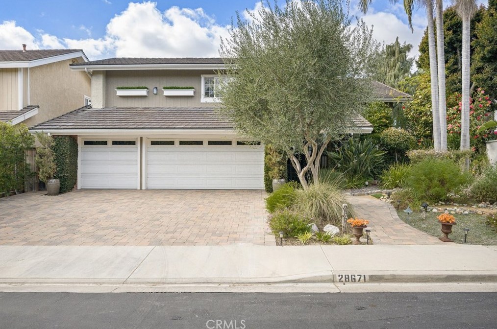 28671 Placida Ave, Laguna Beach, CA 92677-1428