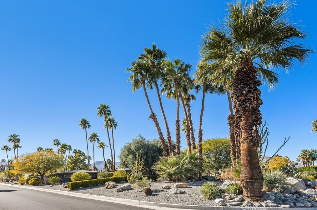 73441 Broken Arrow Trl, Palm Desert, CA 92260-6665