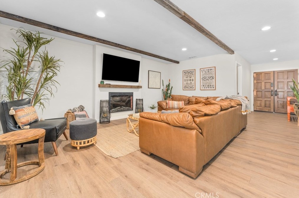 5536 Sunburst St, Joshua Tree CA  92252-1813 exterior