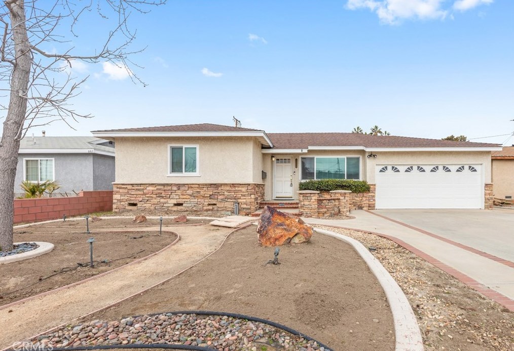 6181 Camphor Ave, Westminster, CA 92683-3590