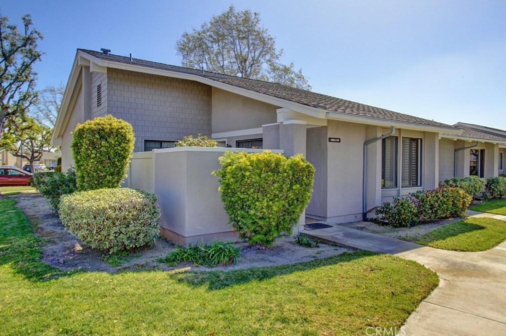 8565 Trinity Cir, Huntington Beach, CA 92646-5677