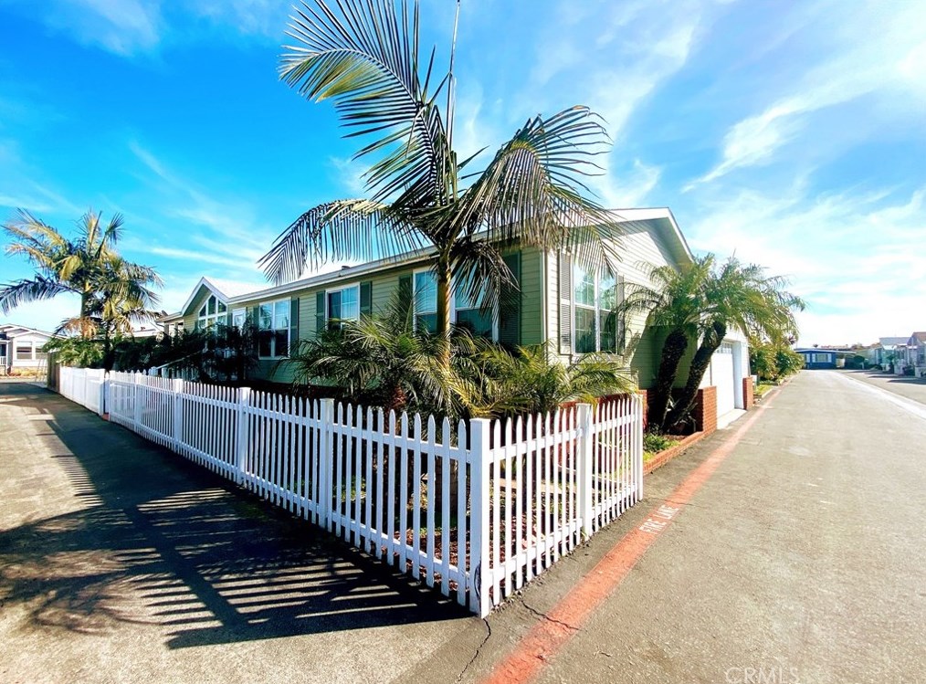 20701 Beach Blvd #147, Huntington Beach, CA 92648
