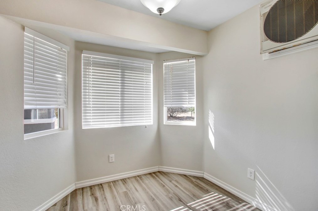 6211 Encelia Dr, Twntynine Plm, CA 92277