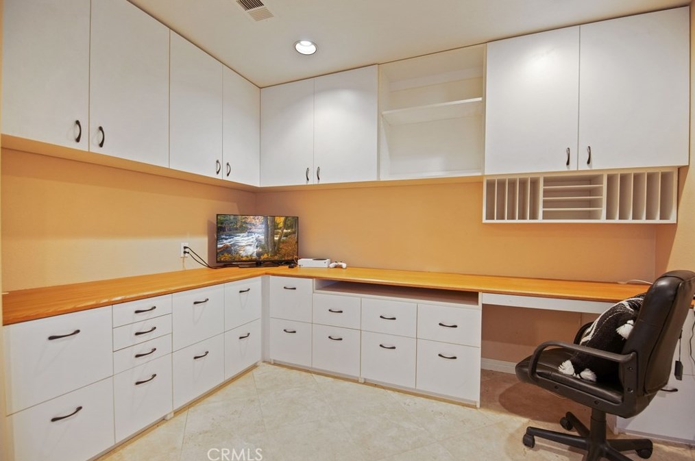 408 Tumble Creek Ln, Fallbrook CA  92028-2543 exterior