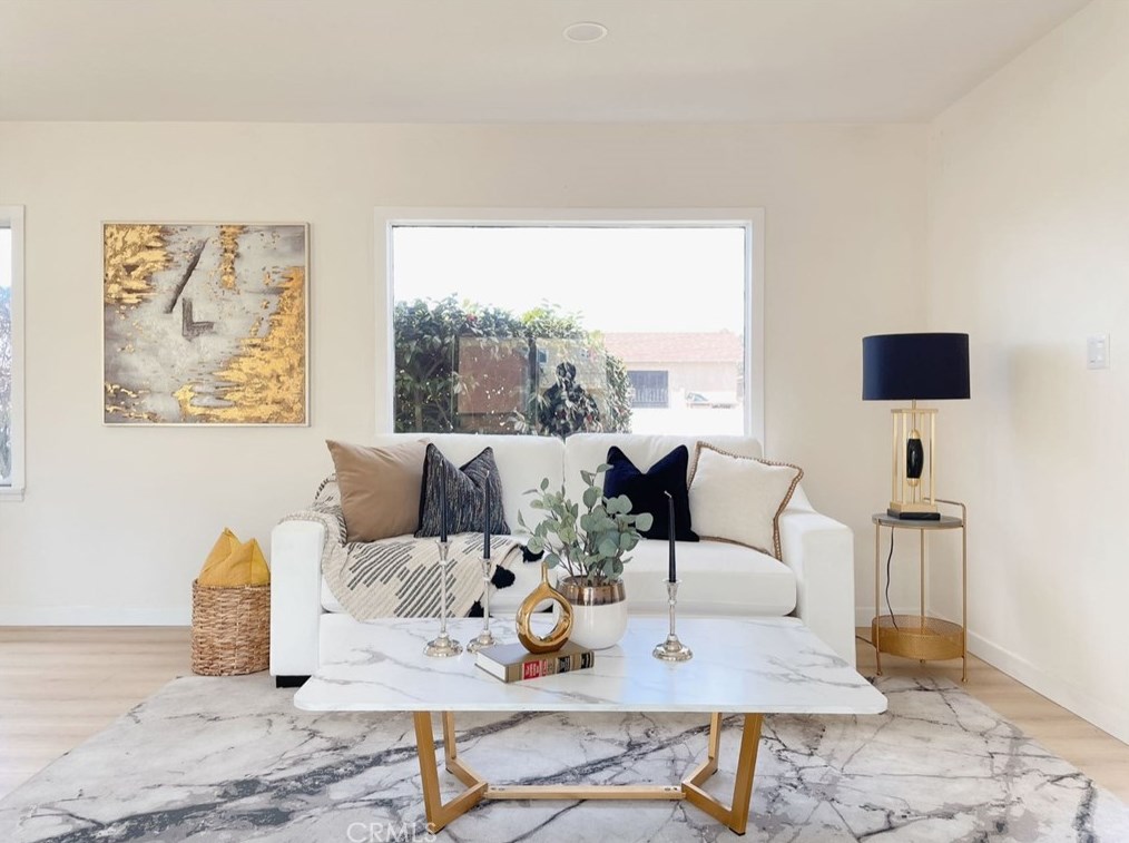 11510 Muriel Dr, Lynwood, CA 90262