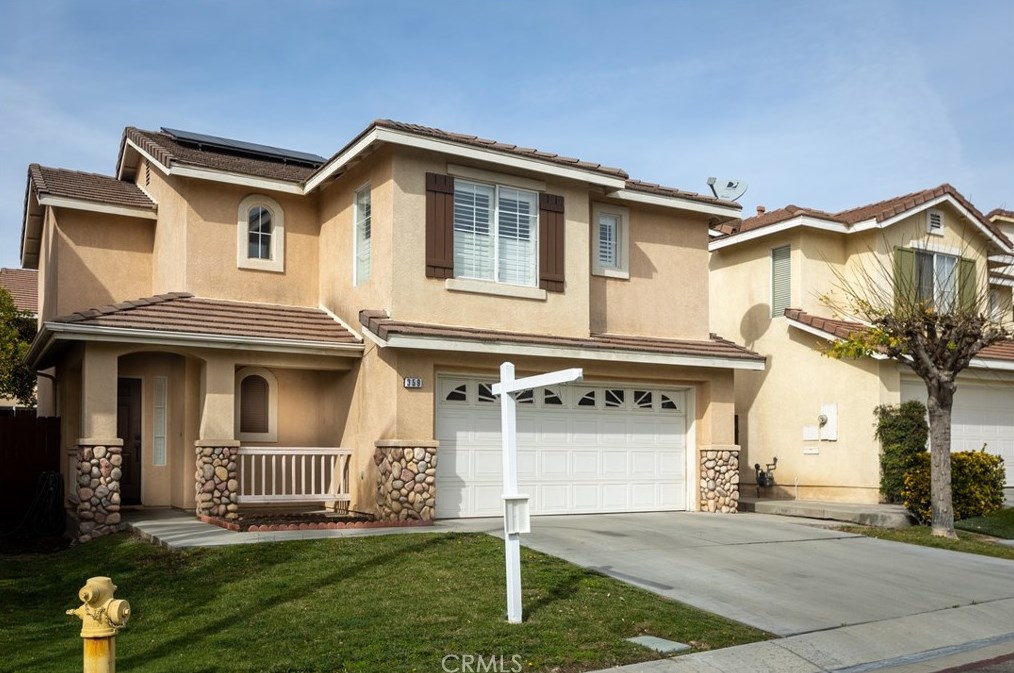 359 Patriot Cir, Upland, CA 91786