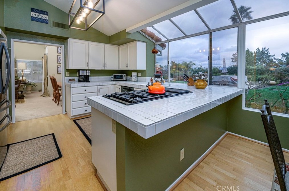 28302 Rancho Grande, Laguna Beach, CA 92677-7423