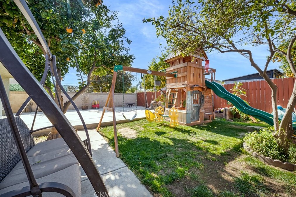 13511 Delavan Ave, Norwalk CA  90650-4306 exterior