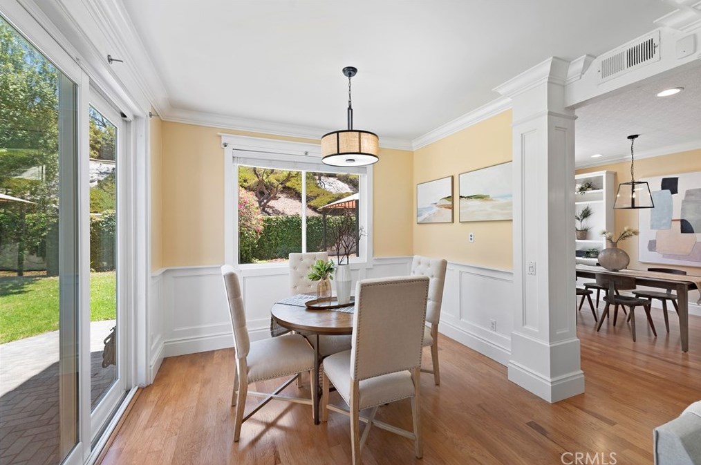 66 Oakcliff Dr, Laguna Beach CA  92677-5650 exterior