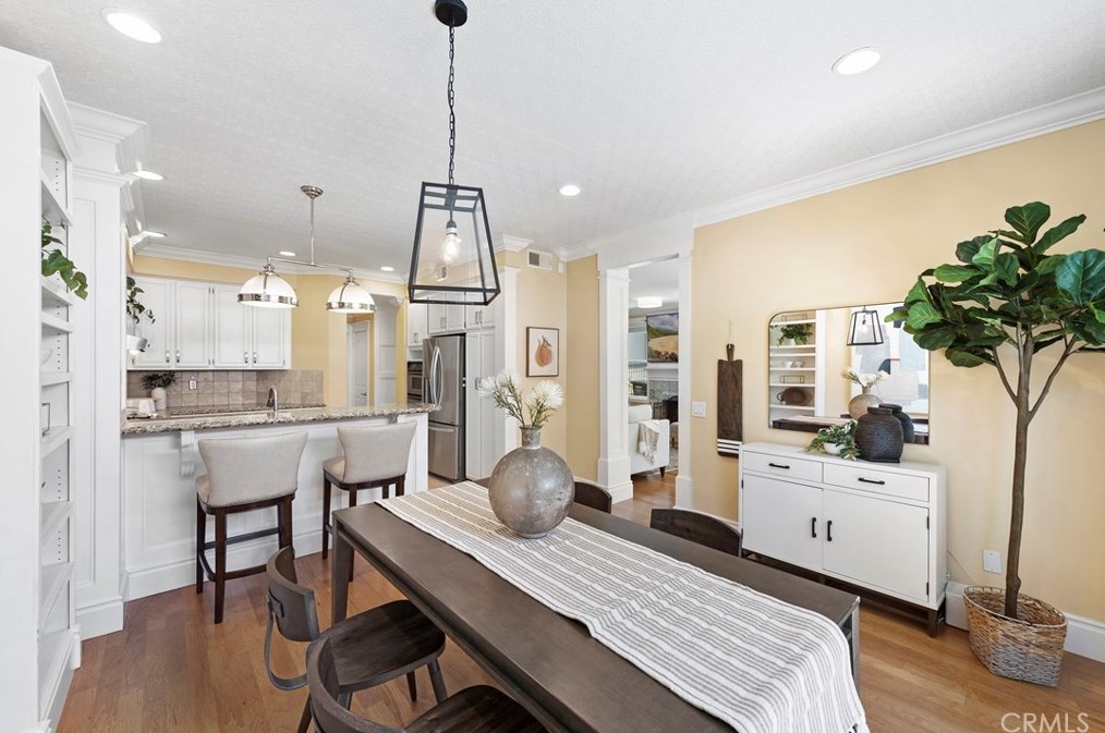 66 Oakcliff Dr, Laguna Beach CA  92677-5650 exterior
