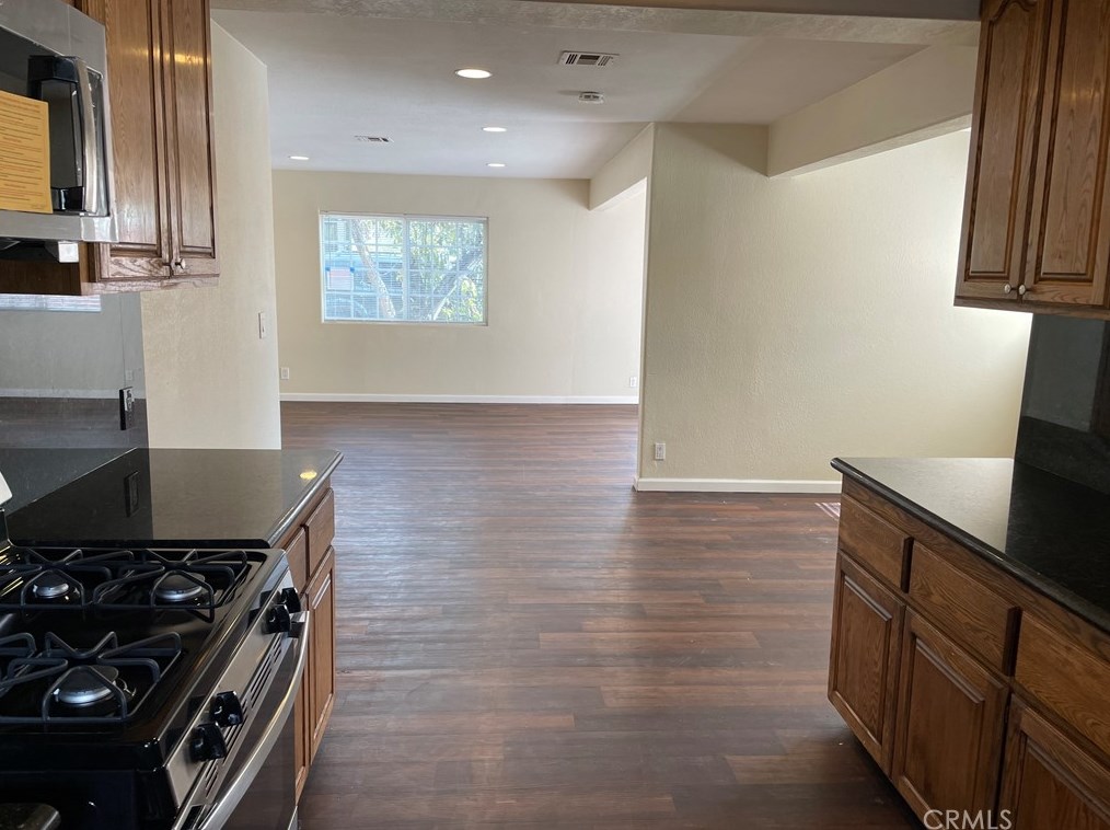 14630 Alexander St, San Fernando, CA 91340