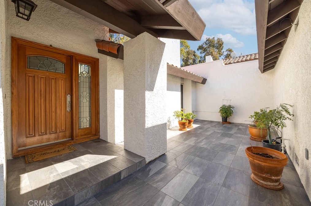 1330 Camino Teresa, Solana Beach, CA 92075