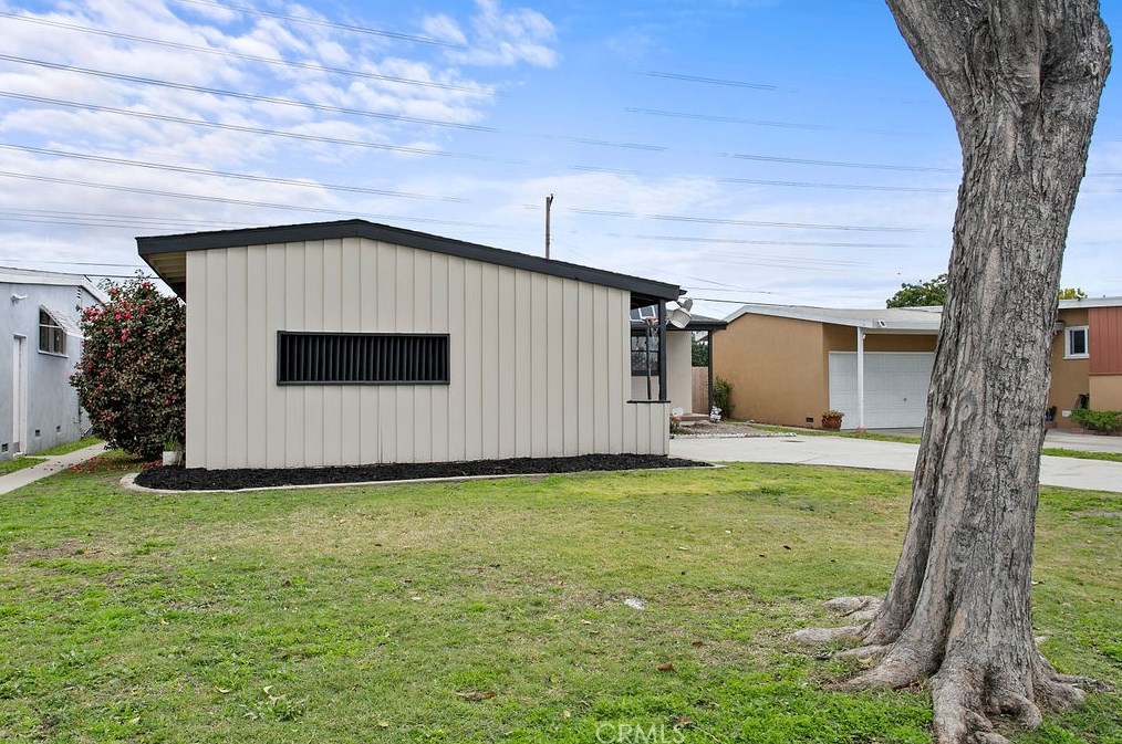 15118 Carfax Ave, Bellflower, CA 90706