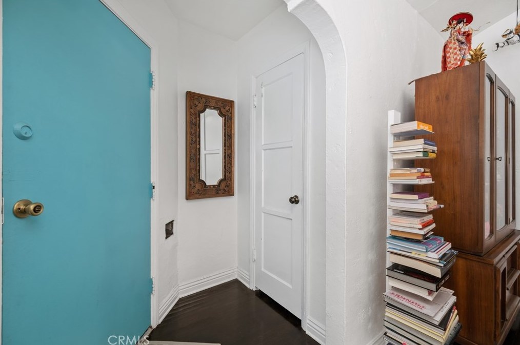 637 Hendricks Ave, Los Angeles, CA 90022-3514