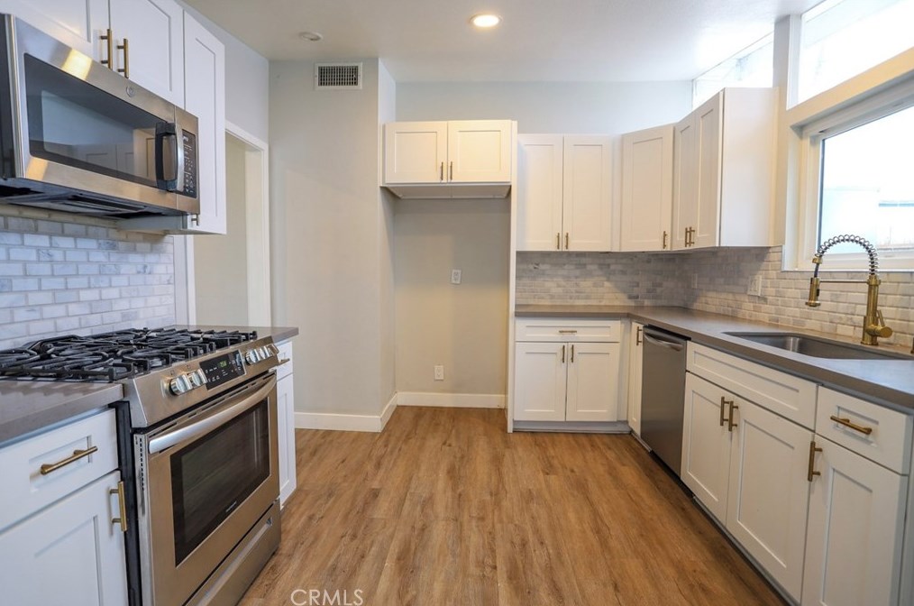 10822 Rustic Ln, Anaheim, CA 92804