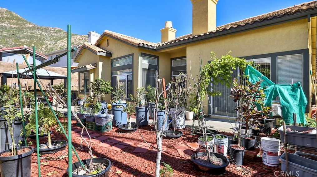 21620 Calle Monaco, Moreno Valley CA  92557-8540 exterior