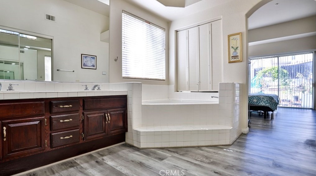 21620 Calle Monaco, Moreno Valley CA  92557-8540 exterior