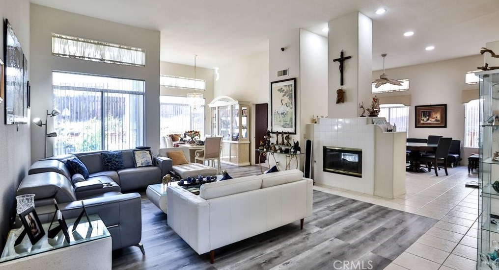 21620 Calle Monaco, Moreno Valley CA  92557-8540 exterior