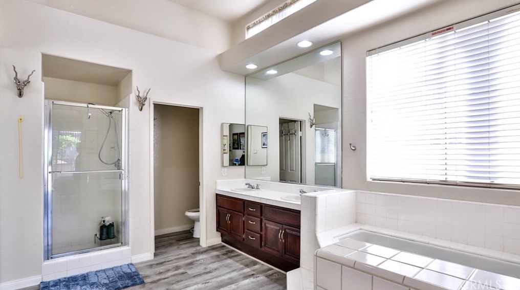 21620 Calle Monaco, Moreno Valley CA  92557-8540 exterior