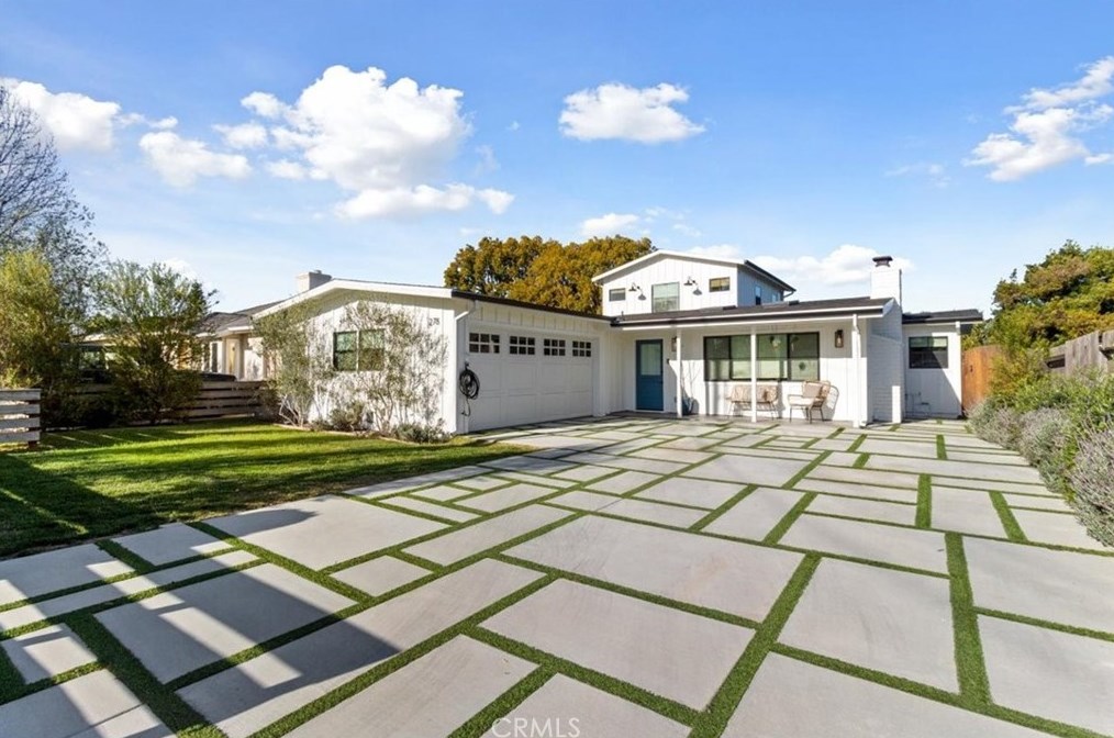 278 Virginia Pl, Costa Mesa, CA 92627