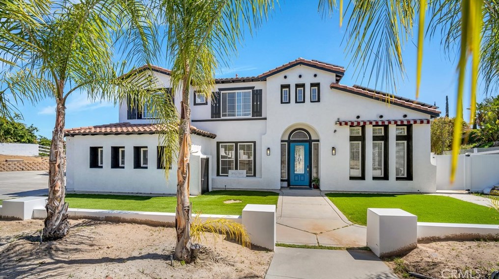 18728 Sunset Knoll Dr, Riverside, CA 92504