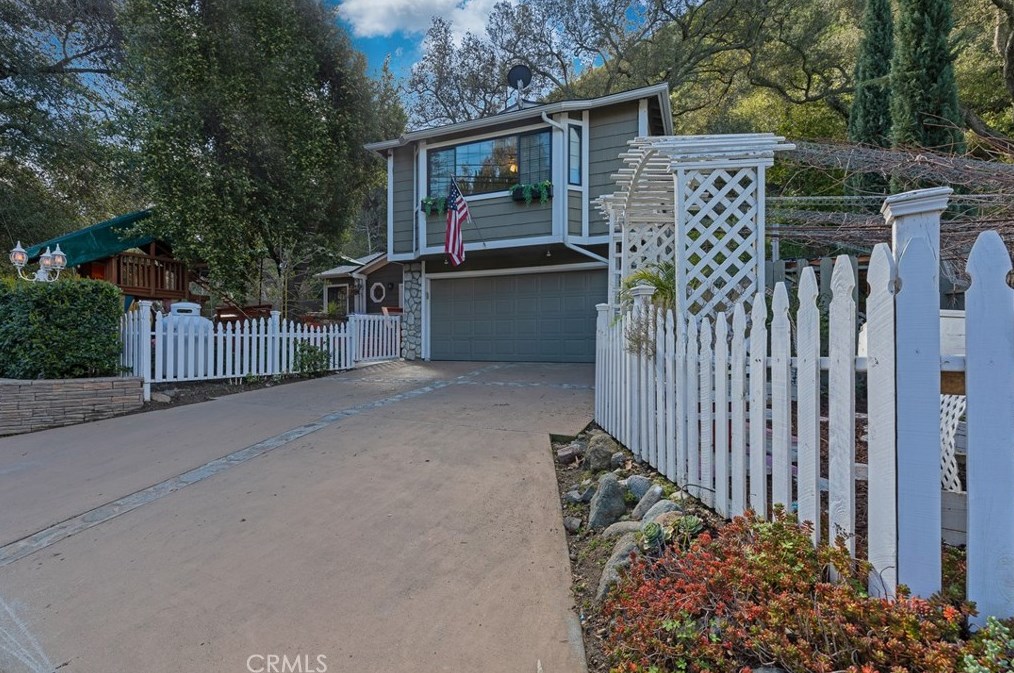 28422 Modjeska Canyon Rd, Modjeska, CA 92676