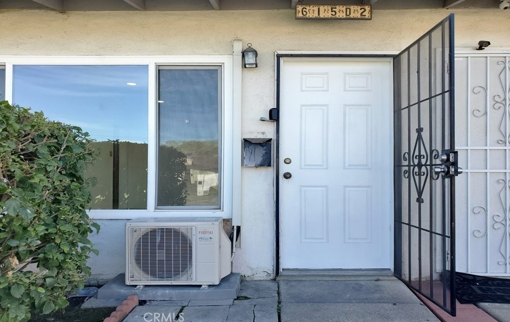 615 S Euclid St #14, Santa Ana, CA 92704