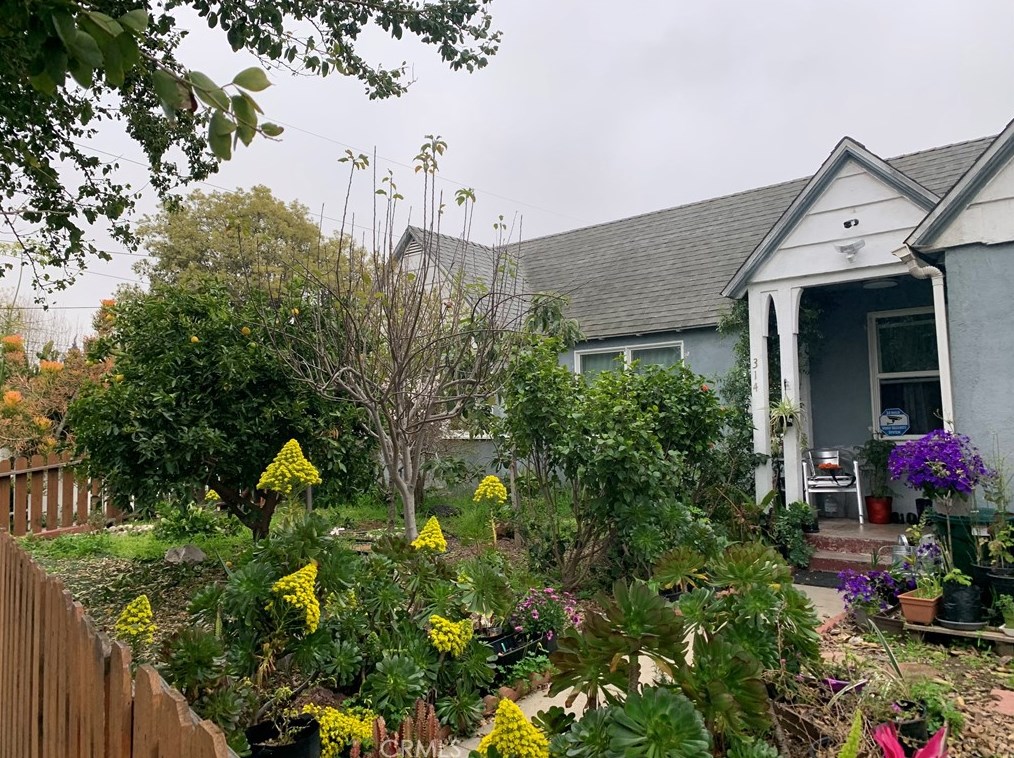 312 W Olive St, Inglewood, CA 90301