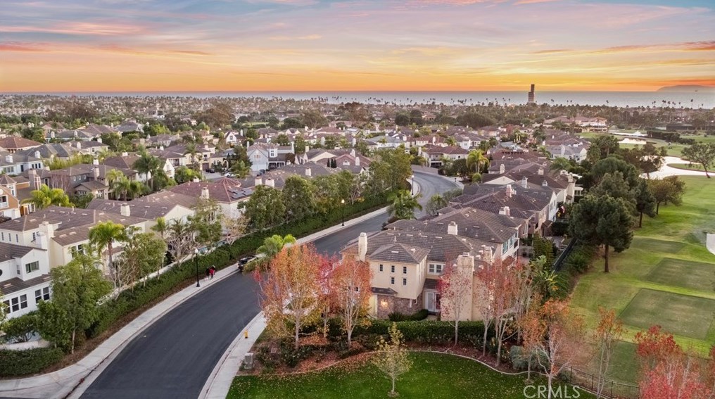 19471 Peninsula Ln, Huntington Beach, CA 92648