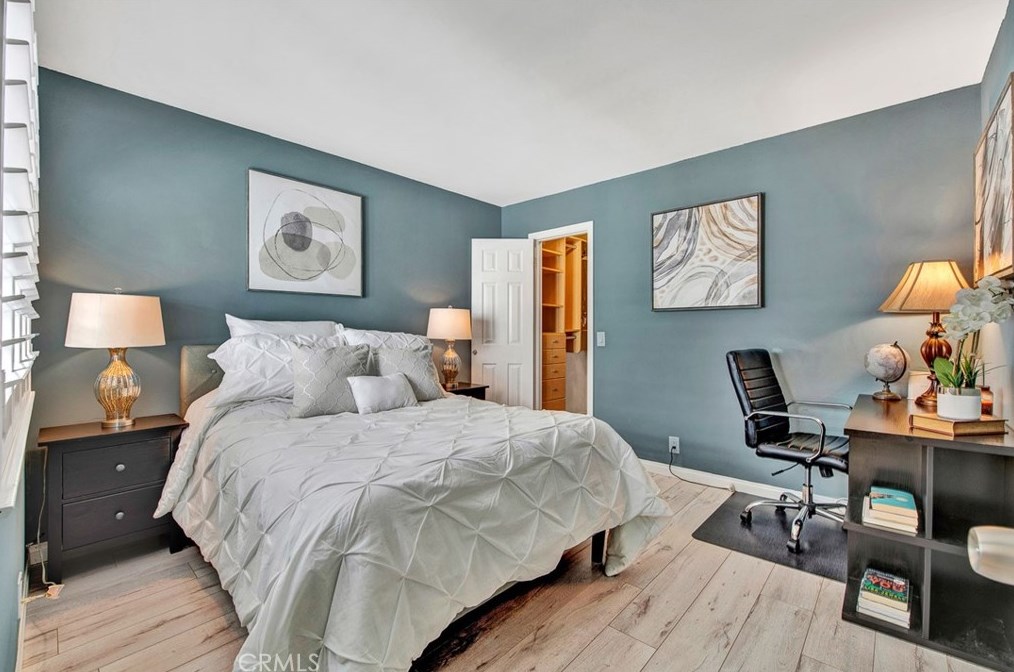 8681 Palos Verdes Ave, Westminster CA  92683-7259 exterior