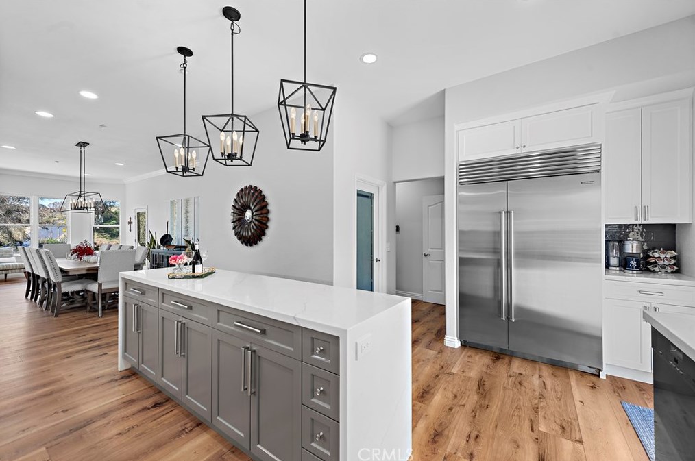 2424 Gird Rd, Fallbrook CA  92028-9687 exterior