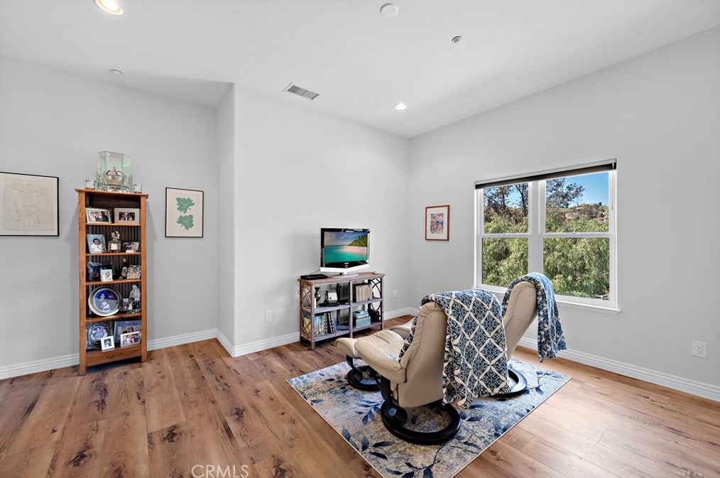 2424 Gird Rd, Fallbrook CA  92028-9687 exterior