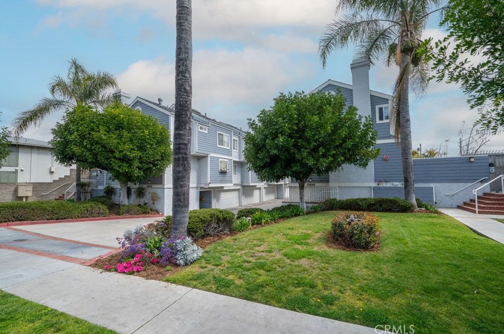 15642 Pasadena Ave, Tustin, CA 92780