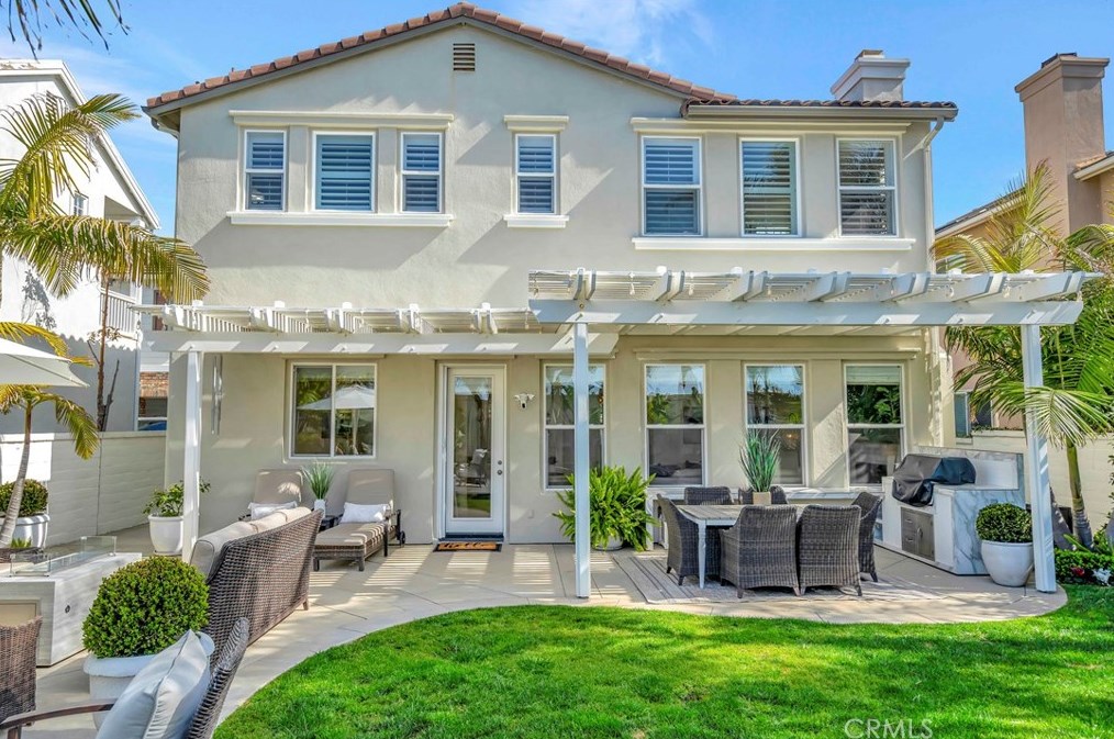 6602 Beachview Dr, Huntington Beach CA  92648-2666 exterior