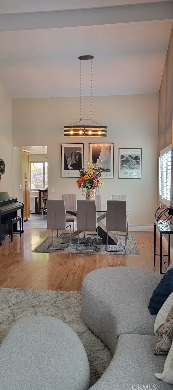 681 Windham Dr, Claremont CA  91711-3551 exterior