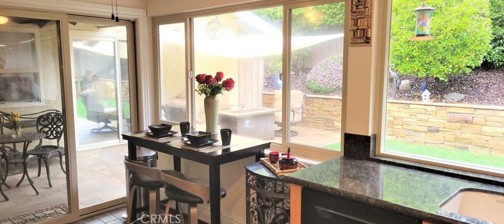 681 Windham Dr, Claremont CA  91711-3551 exterior