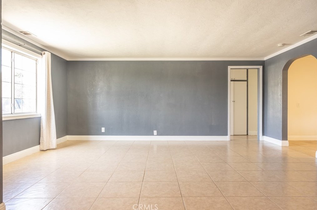 13914 Grant St, Moreno Valley, CA 92553-8321