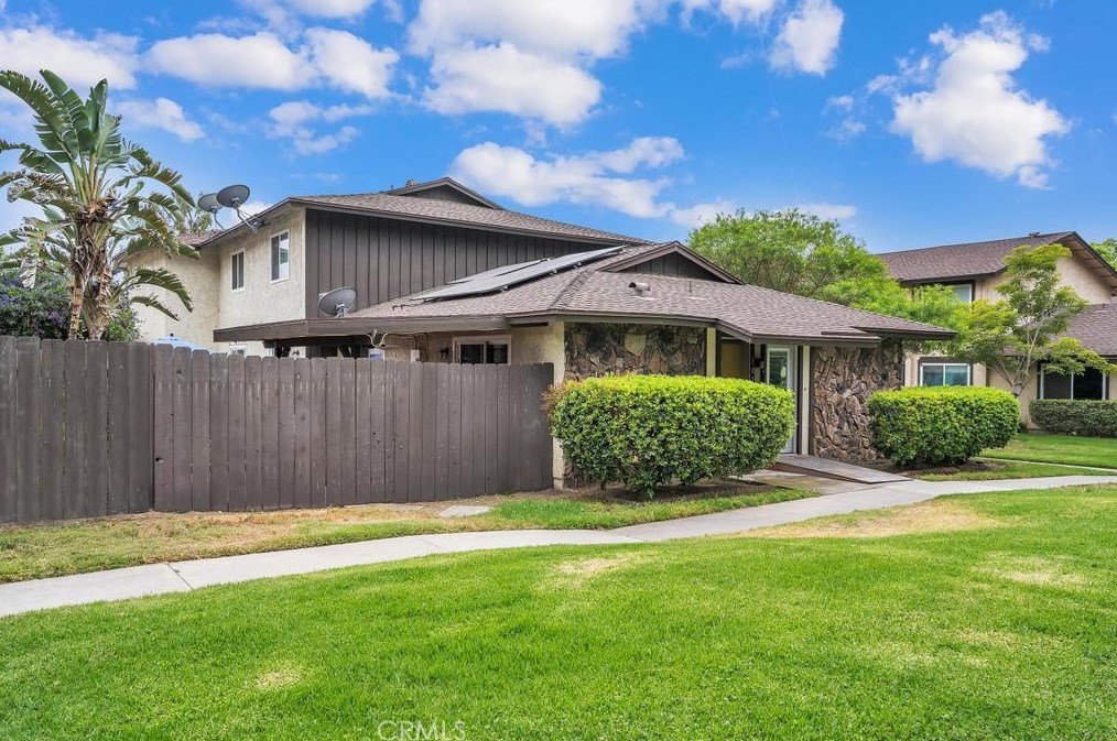 10183 Peaceful Ct, Santee, CA 92071