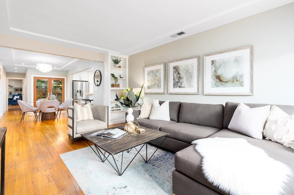 1963 Fullerton Ave, Costa Mesa, CA 92627-2234