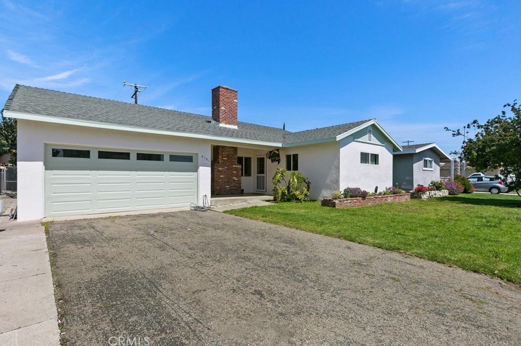 9181 Orchid Dr, Westminster CA  92683-7339 exterior