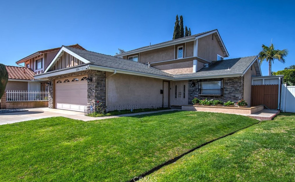 22981 Starbuck Rd, El Toro, CA 92630
