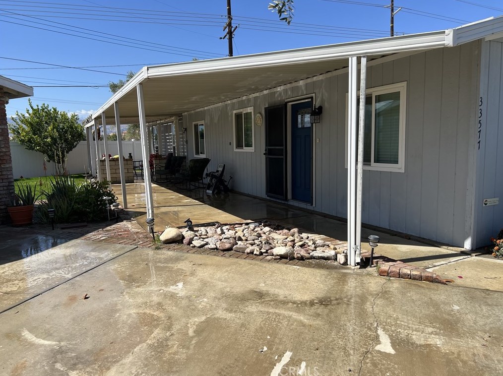 33577 Carlsbad Cir, Thousand Palms, CA 92276-4031