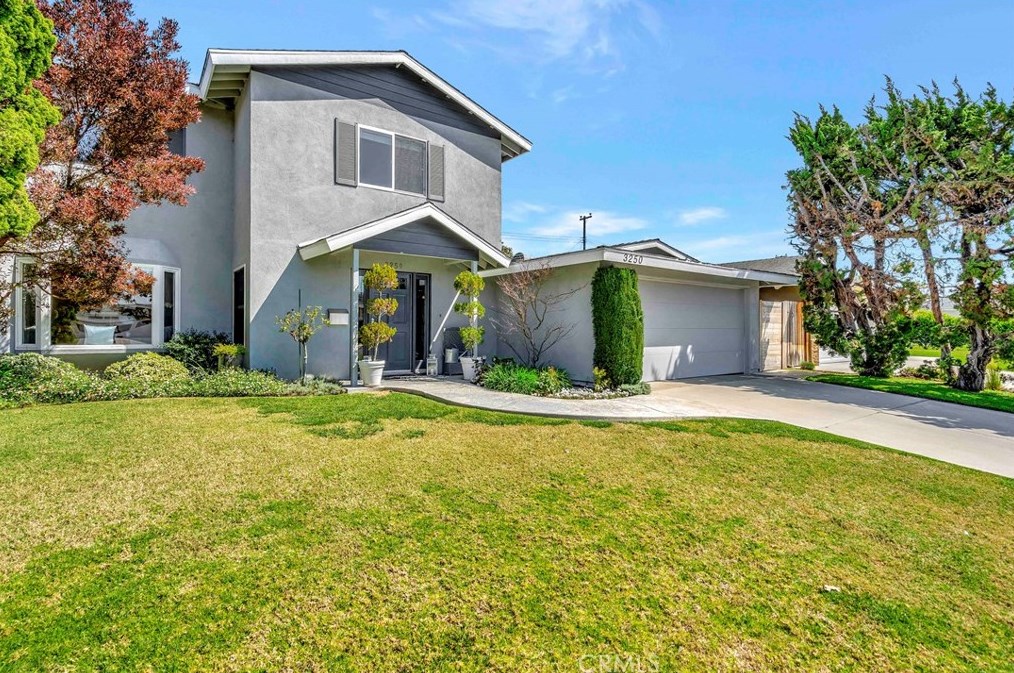 3250 Oregon Ave, Costa Mesa, CA 92626-2247