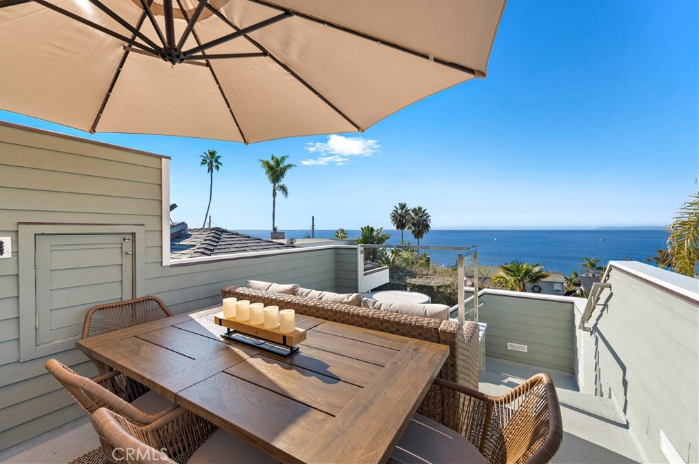 31911 Crestwood Pl, Laguna Beach, CA 92651-6842