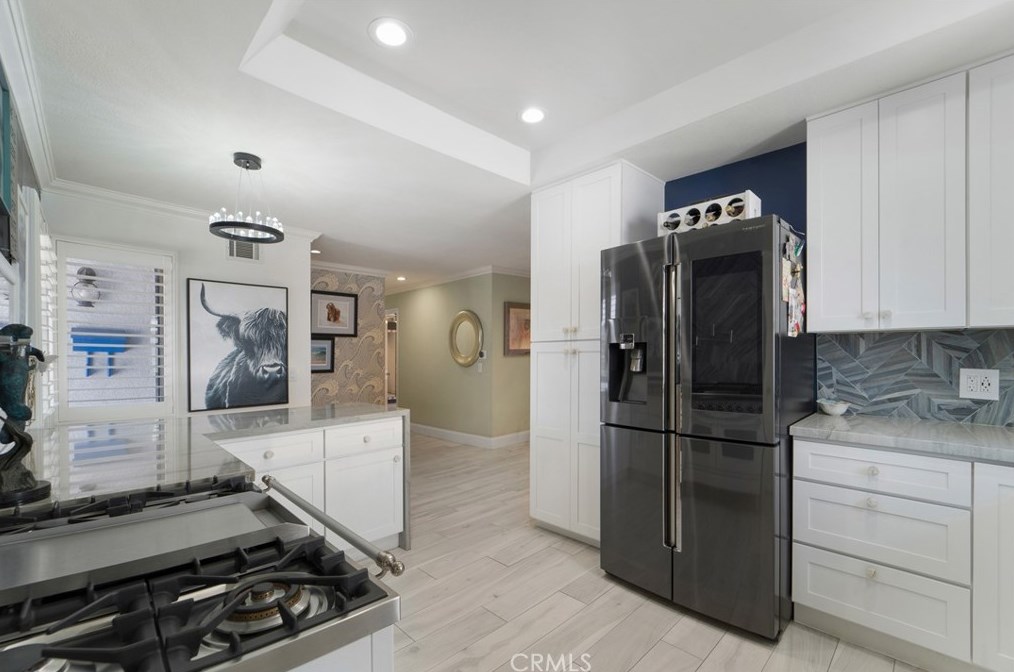 16411 Santa Anita Ln, Huntington Beach, CA 92649