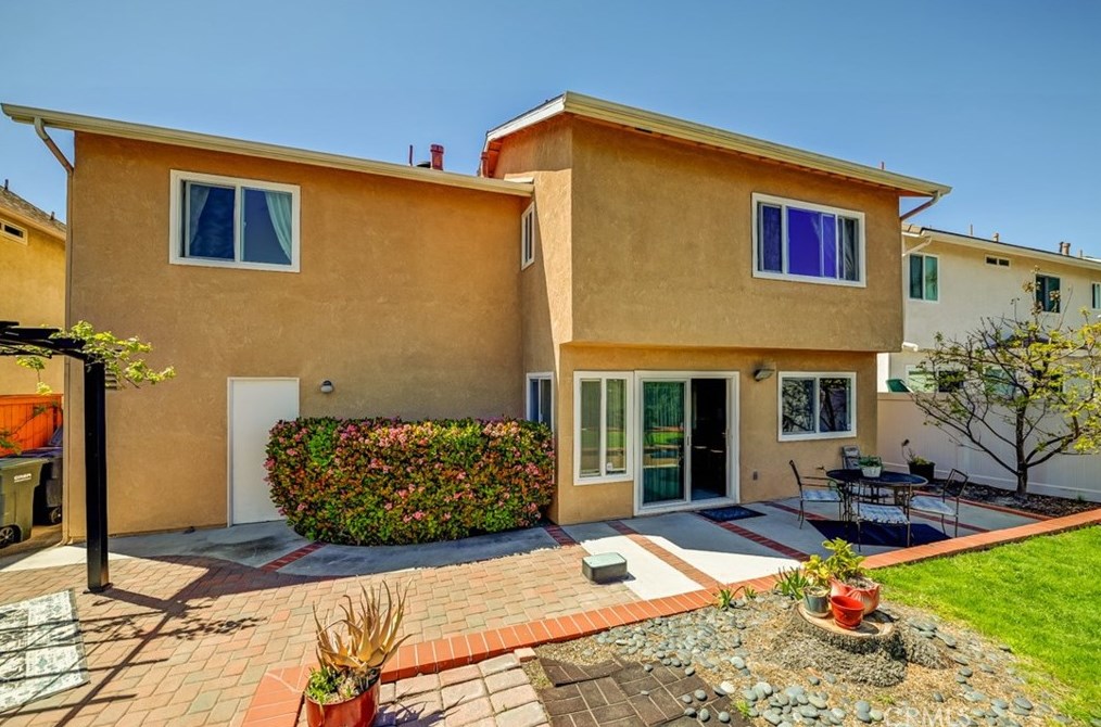26051 Dunbar Dr, El Toro, CA 92630
