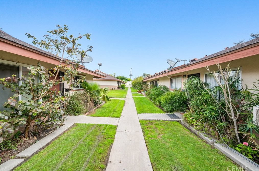 2500 S Salta St #39, Santa Ana, CA 92704